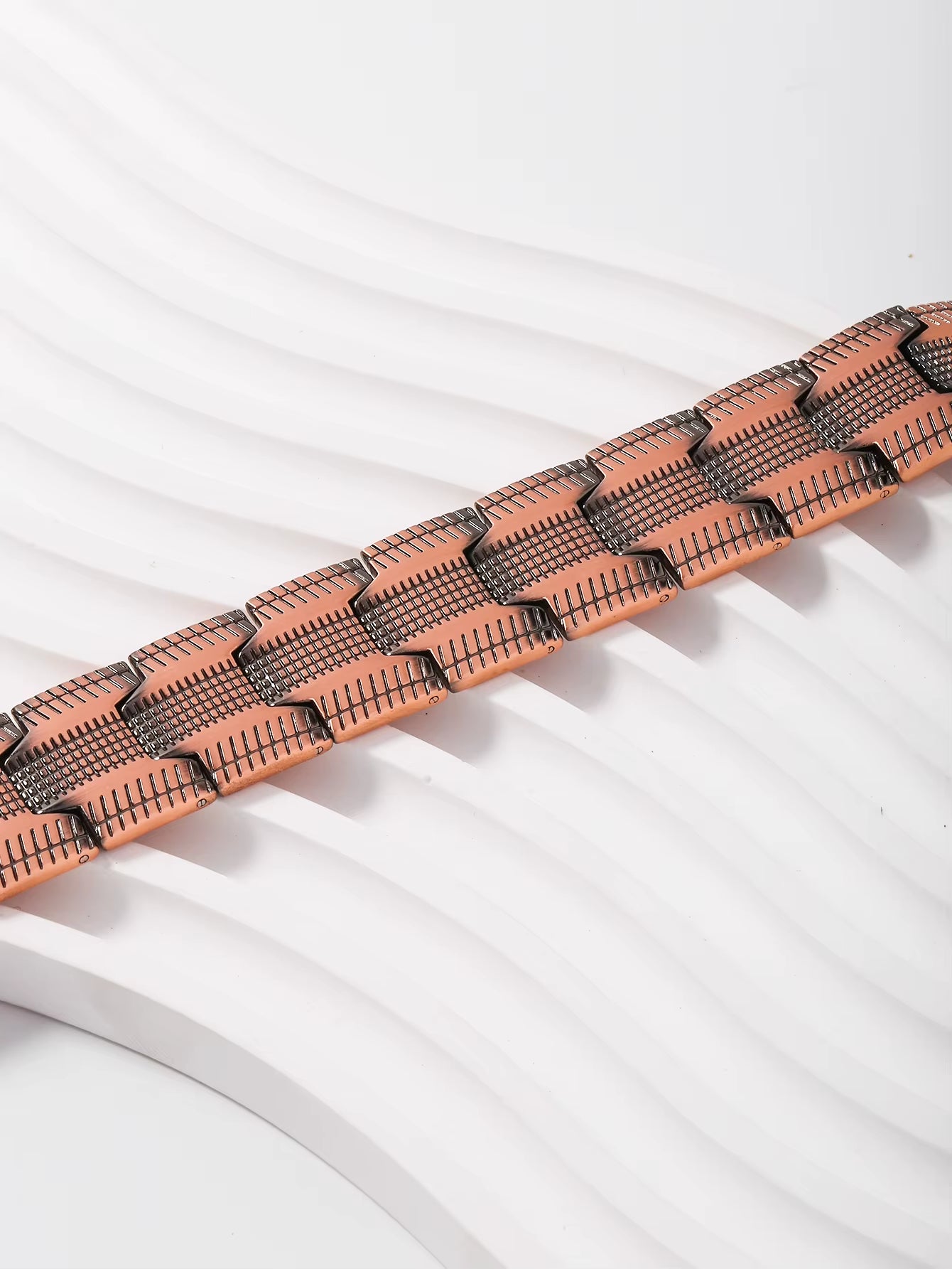 A Red Copper Men'S Dating Retro Ultra Wide Three Row Magnetic Therapy Bracelet